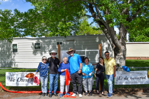 La Luna Community 